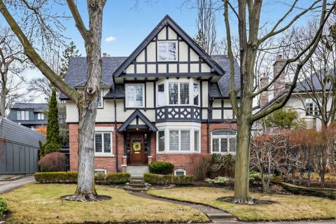 136 Roxborough Drive Toronto ON M4W 1X4