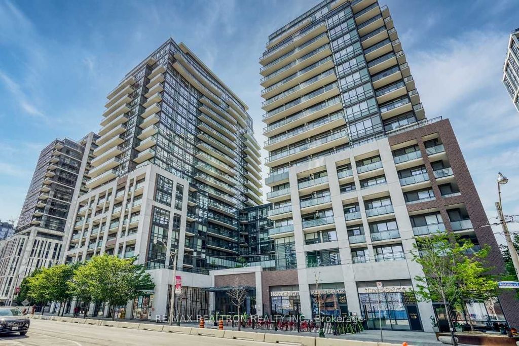 Photo of 460 Adelaide Street E #951, Toronto, ON M5A 1N6 (MLS # C12425303)