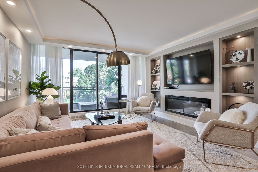 Photo of 235 St Clair Avenue W #301, Toronto, ON M4V 1R4 (MLS # C12379273)