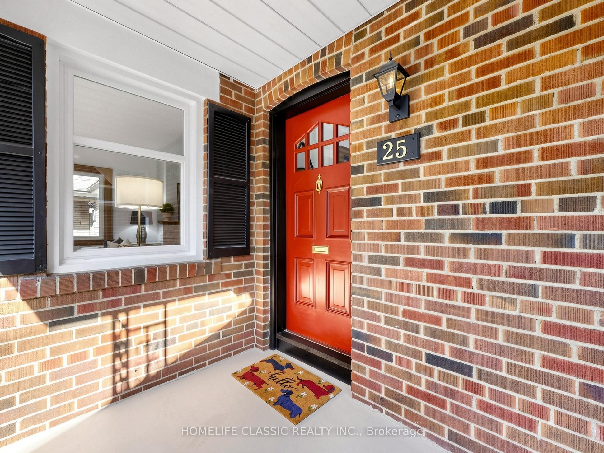 25 Dartmouth Crescent