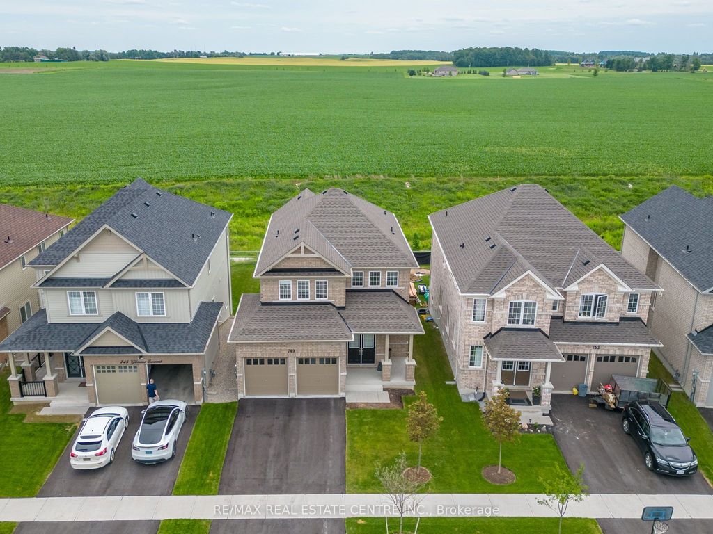 Photo of 749 Gilmour Crescent, Shelburne, ON L9V 3X2 (MLS # X13043622)