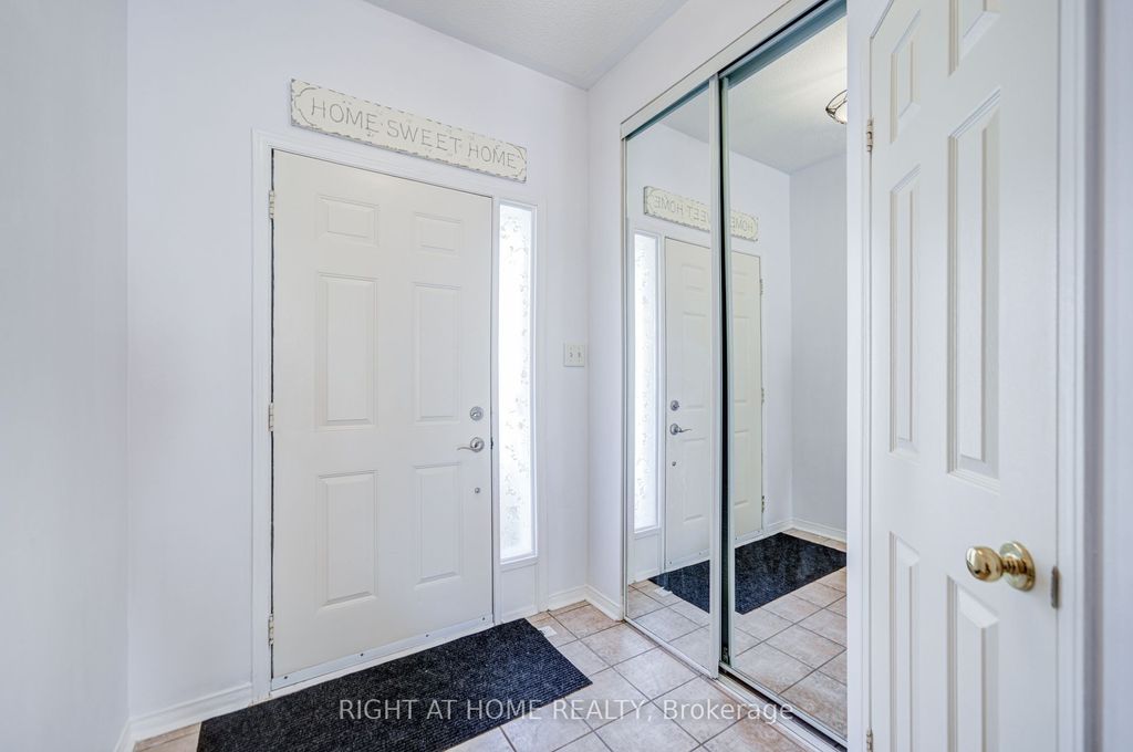 Photo of 1222 Parkwest Place #34, Mississauga, ON L5E 3K9 (MLS # W13052976)