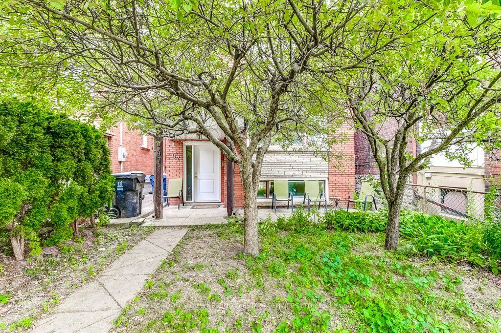 Photo of 97 Mc Roberts Avenue, Toronto, ON M6E 4P3 (MLS # W12364337)