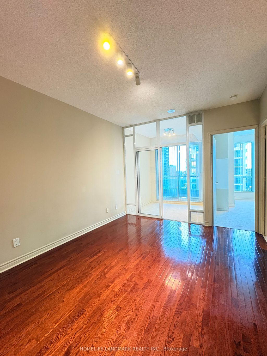 Photo of 60 Byng Avenue, Toronto, ON M2N 4K3 (MLS # C12769550)