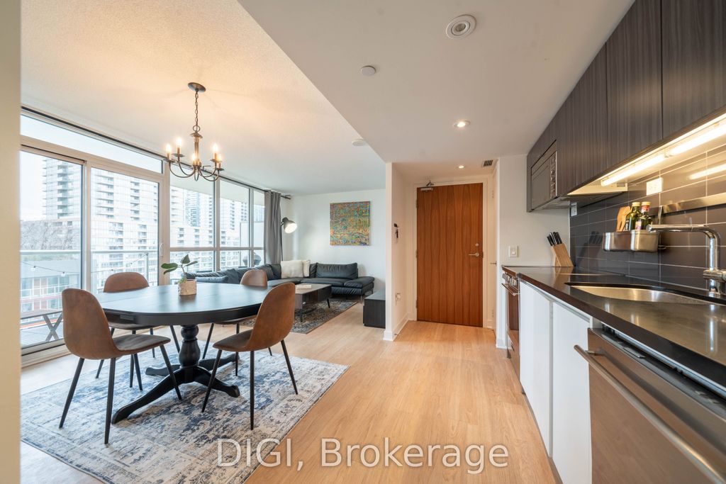 Photo of 75 Queens Wharf Road #915, Toronto, ON M5V 0J8 (MLS # C12865692)