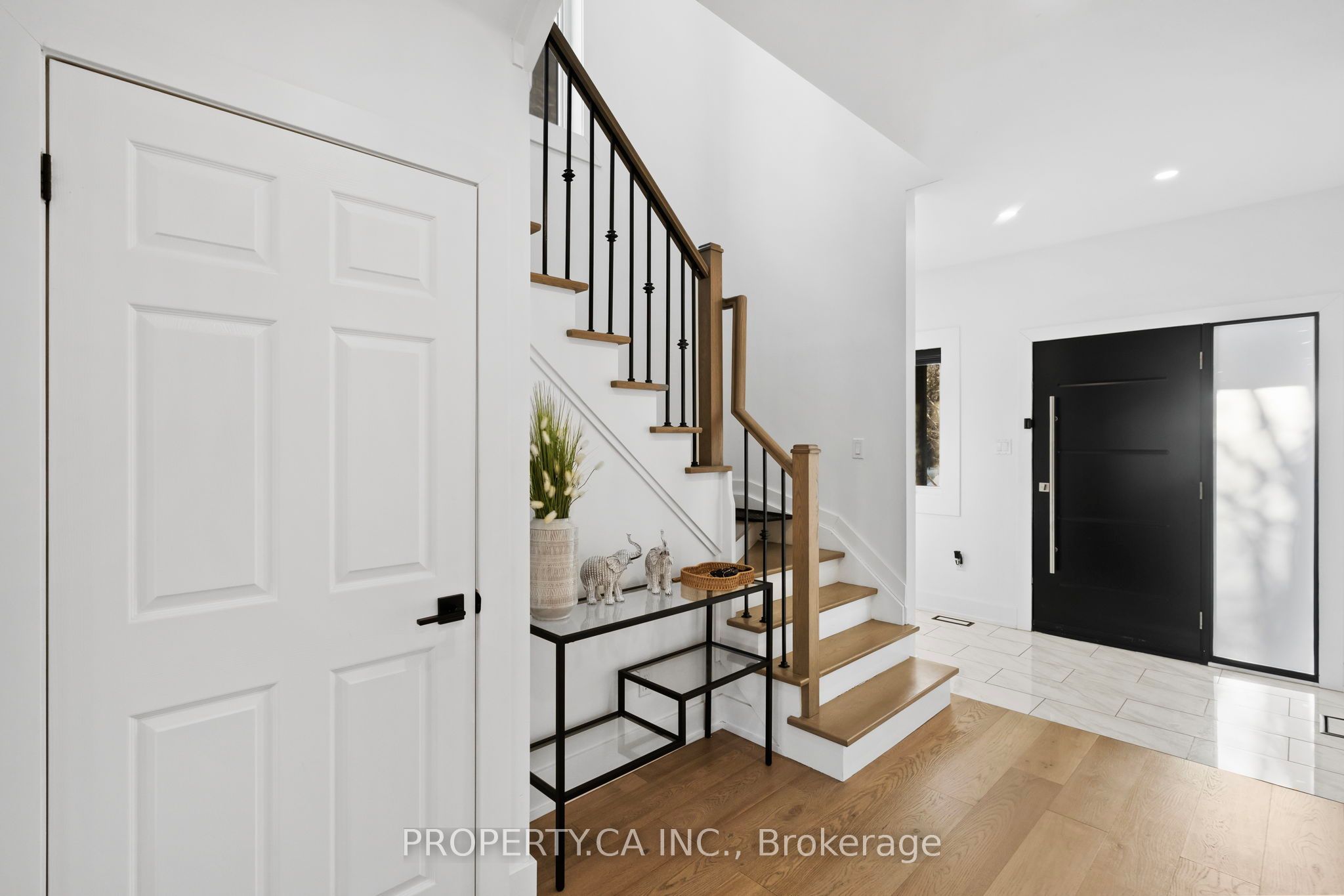 44 Andrew Hill Drive