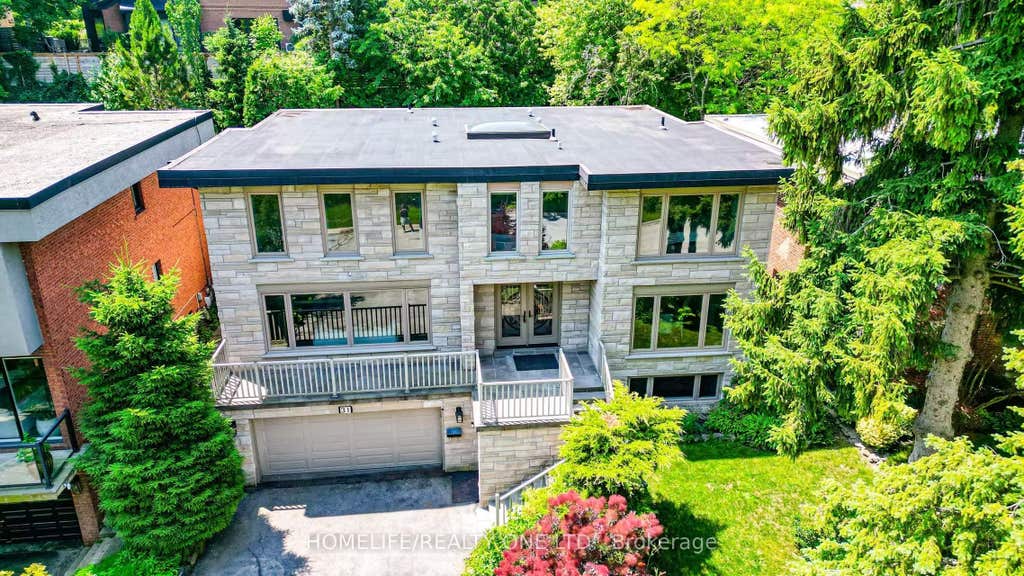 Photo of 31 Bearwood Drive, Toronto, ON M9A 4G5 (MLS # W13676492)