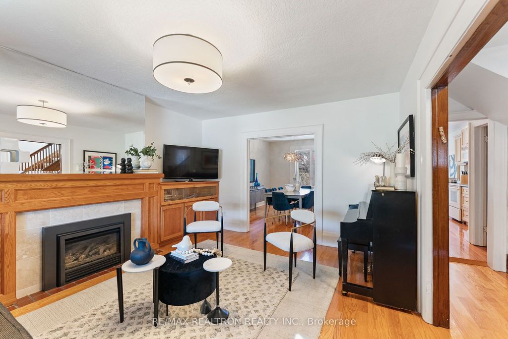 Photo of 105 Springmount Avenue, Toronto, ON M6H 2Y5 (MLS # W12978072)