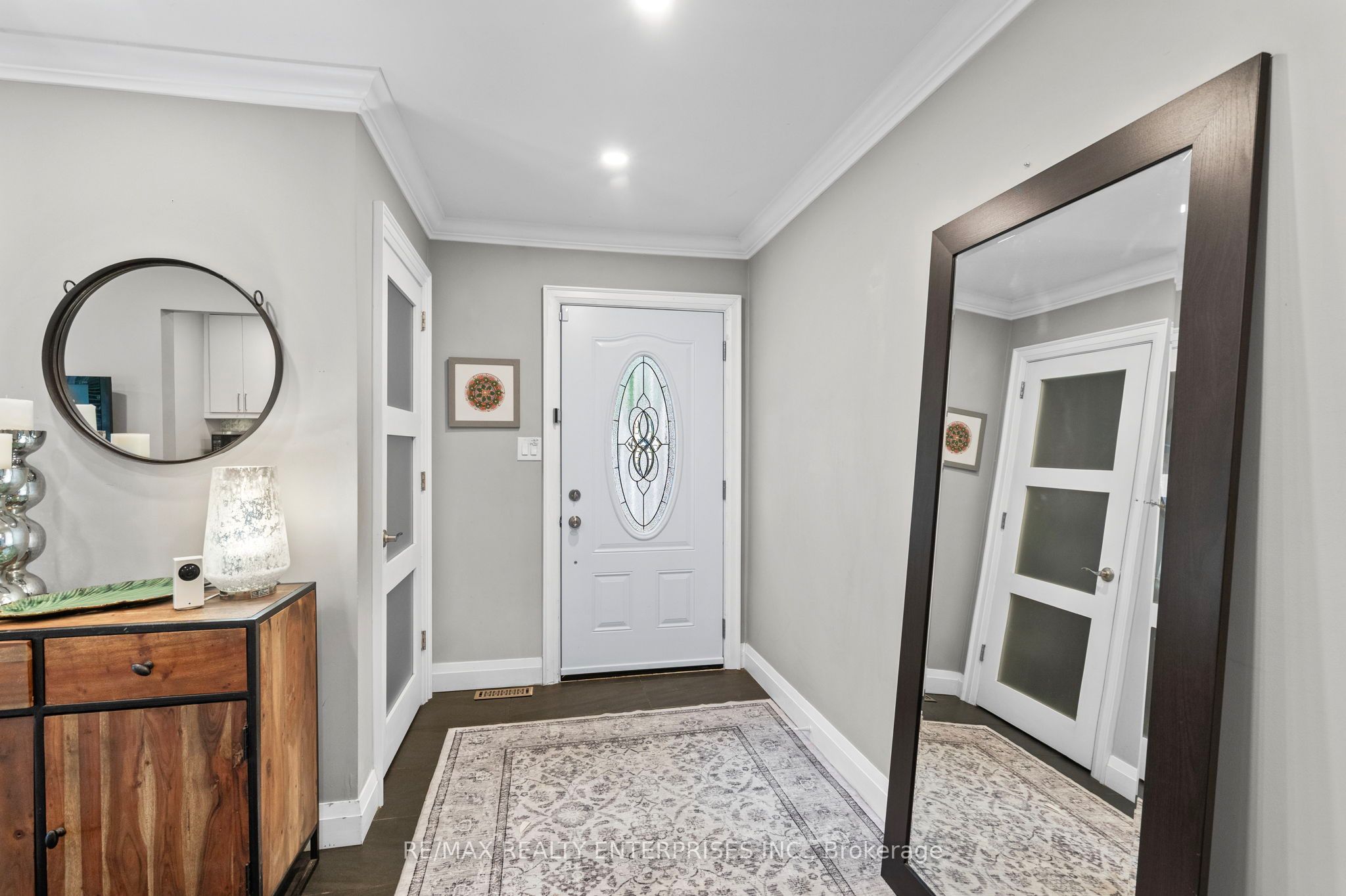 685 Francis Road 1