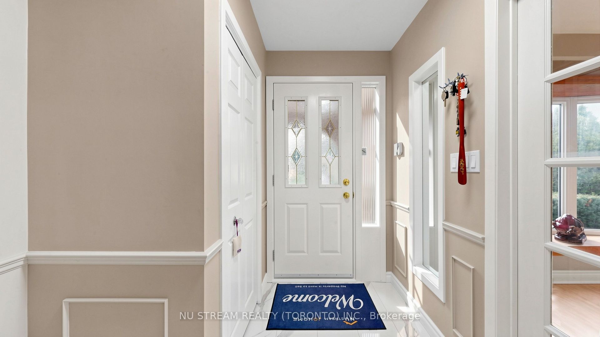 3163 Ibbetson Crescent
