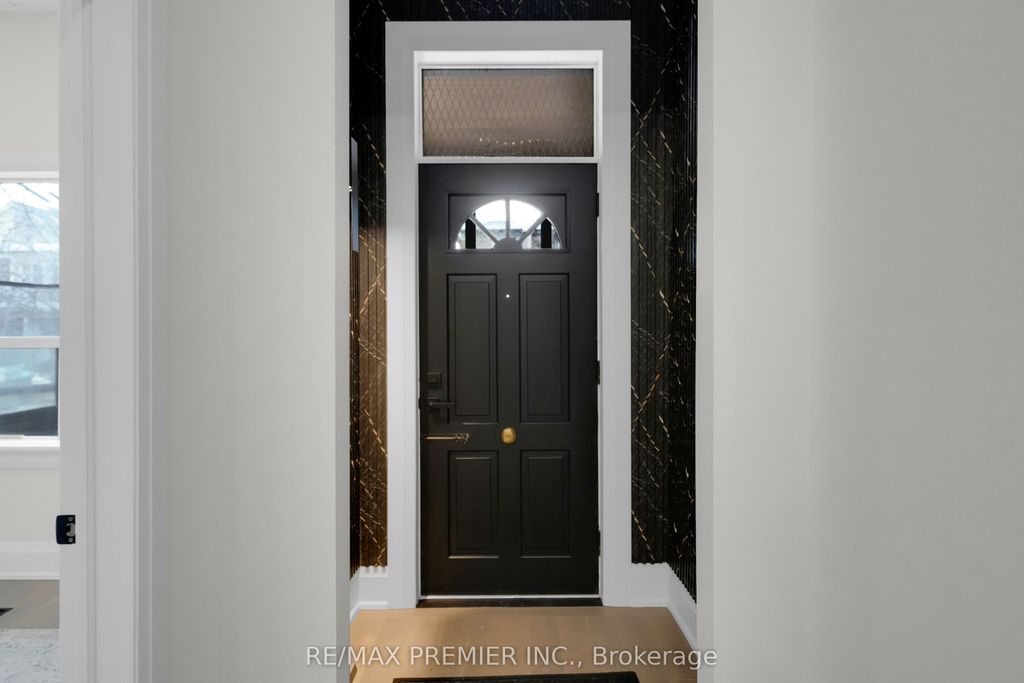 Photo of 388 Crawford Street, Toronto, ON M6J 2V9 (MLS # C12849982)