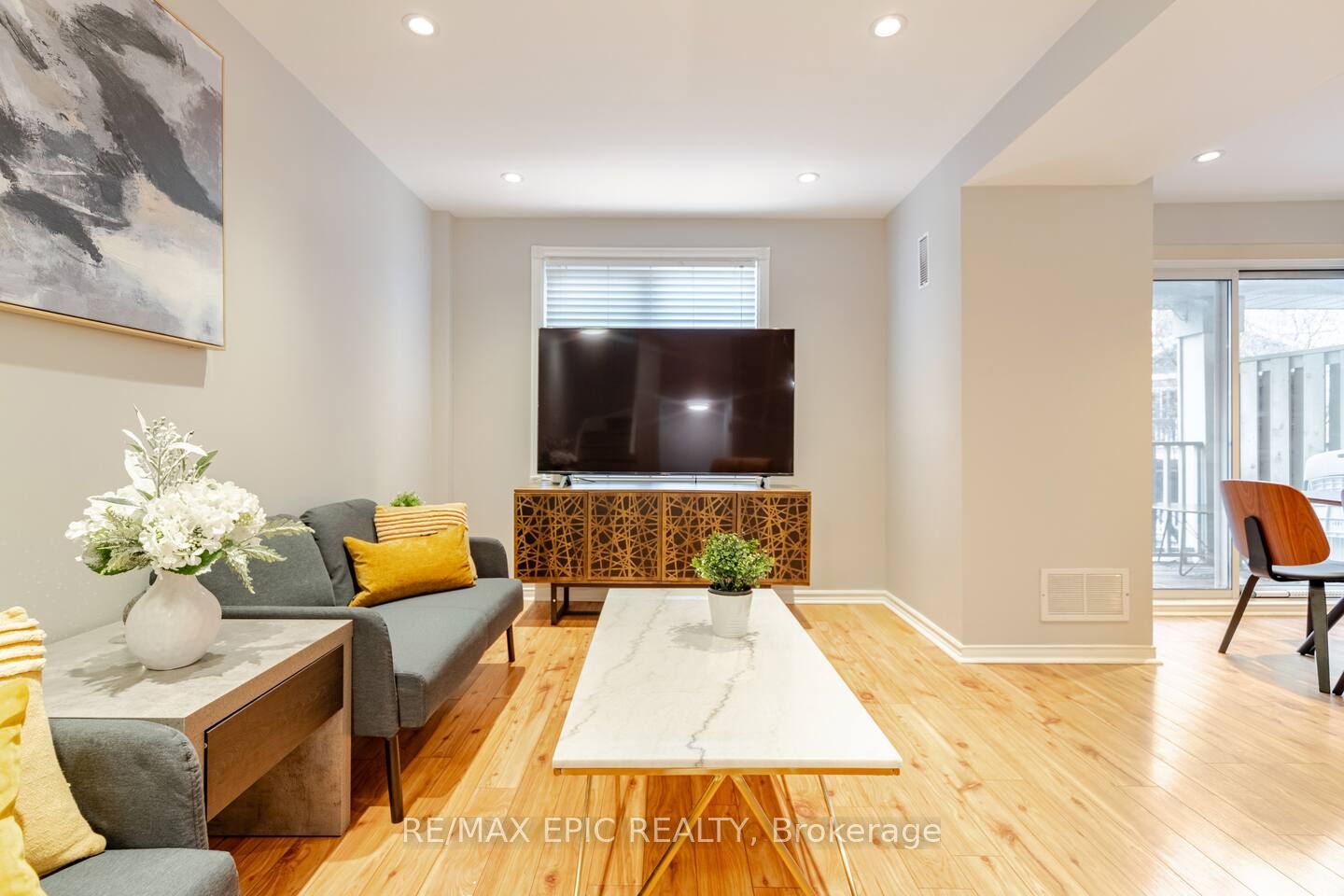 75 Weldrick Road E 732