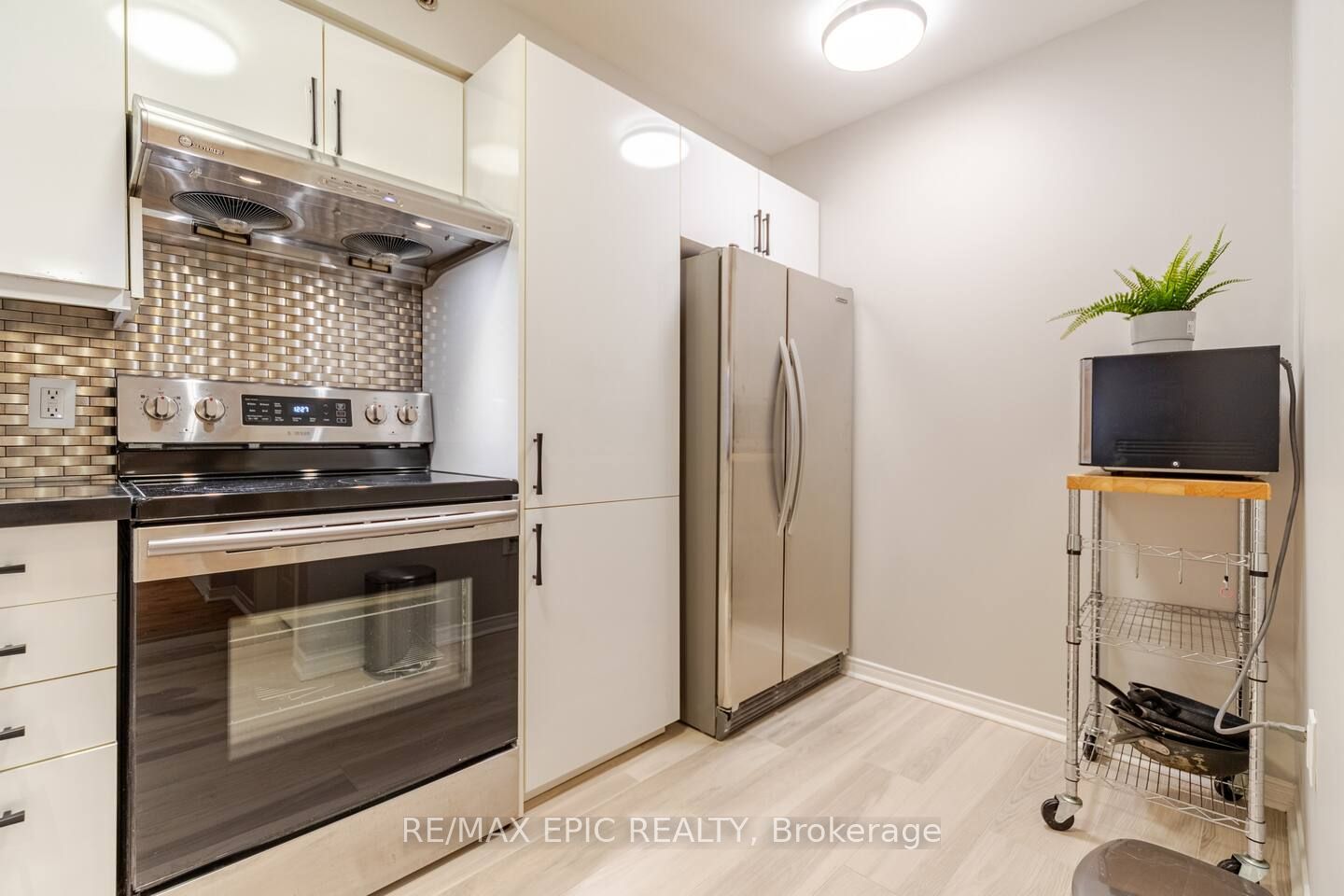75 Weldrick Road E 732