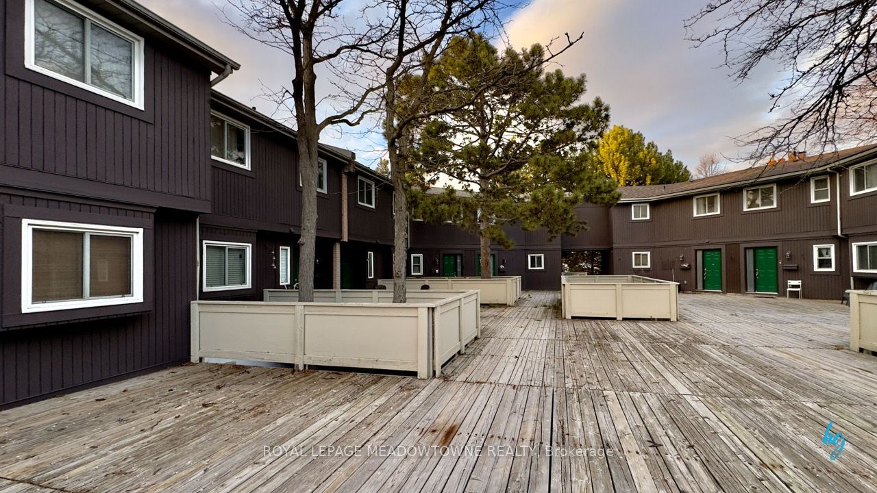 6855 Glen Erin Drive 14