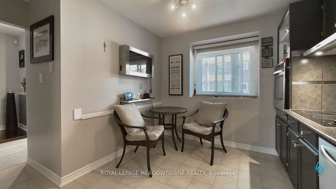 6855 Glen Erin Drive 14