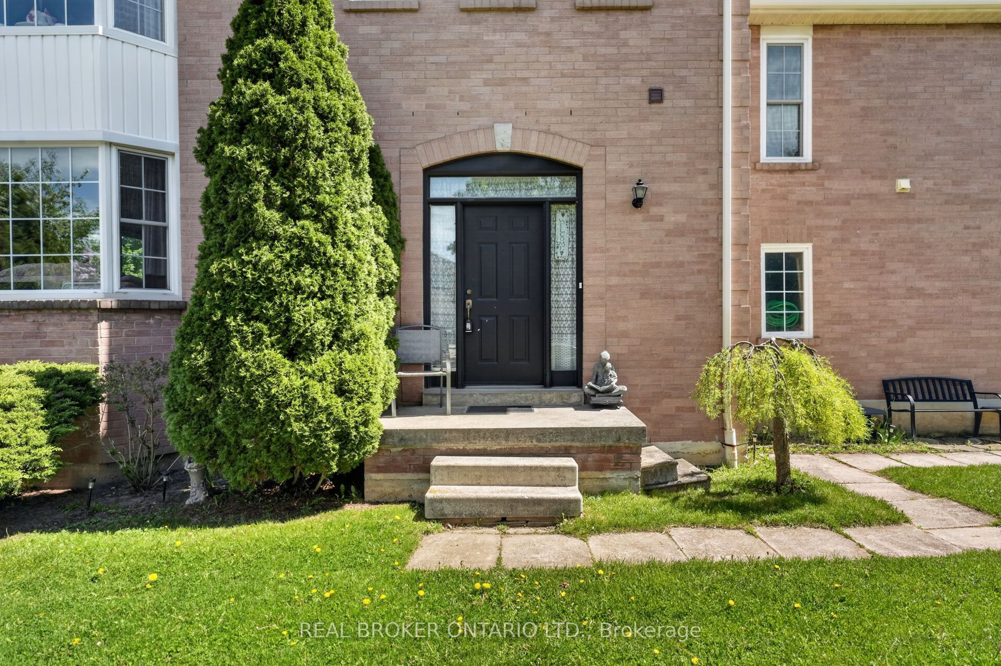 3202 Shadetree Drive