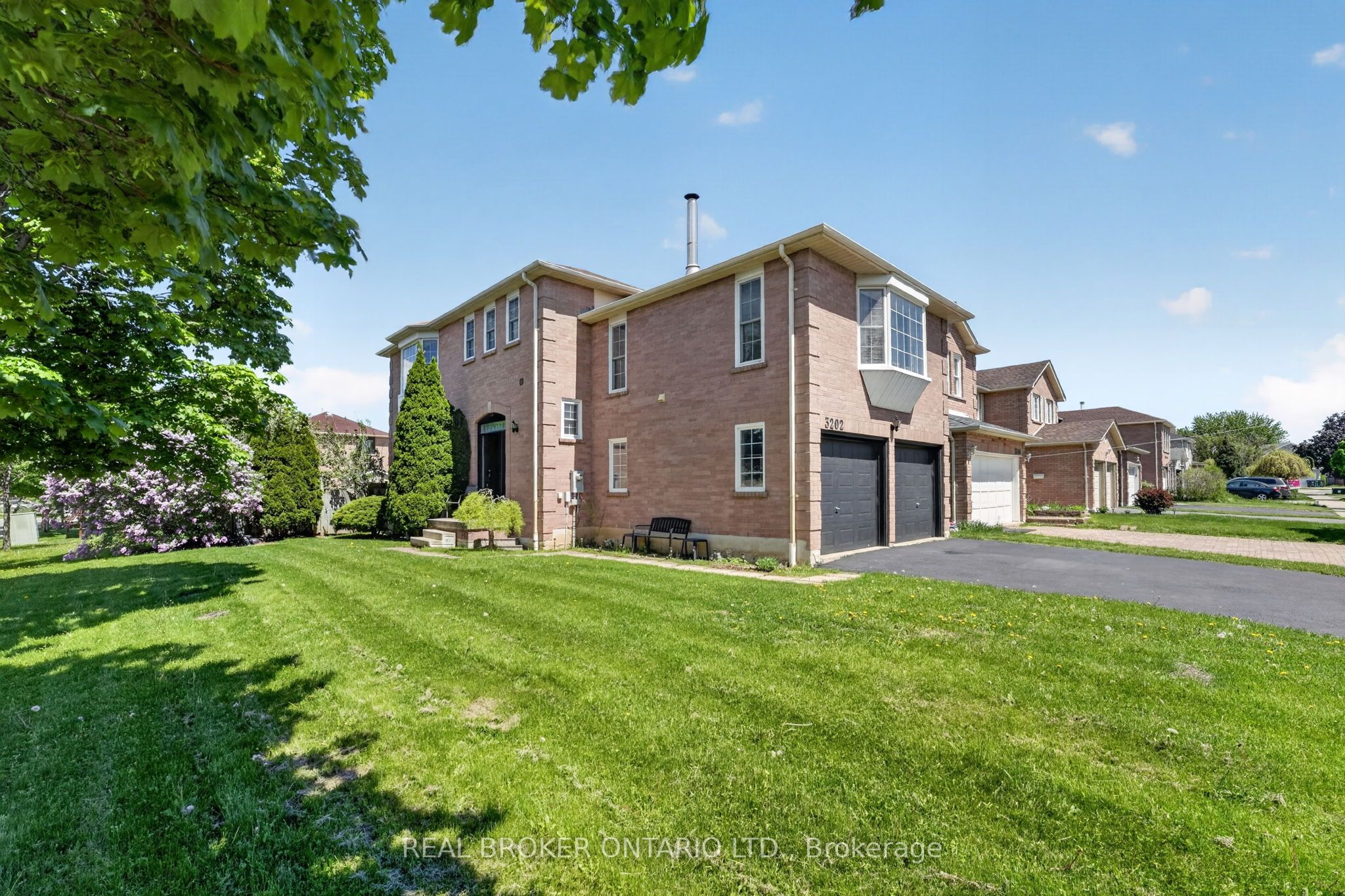 3202 Shadetree Drive