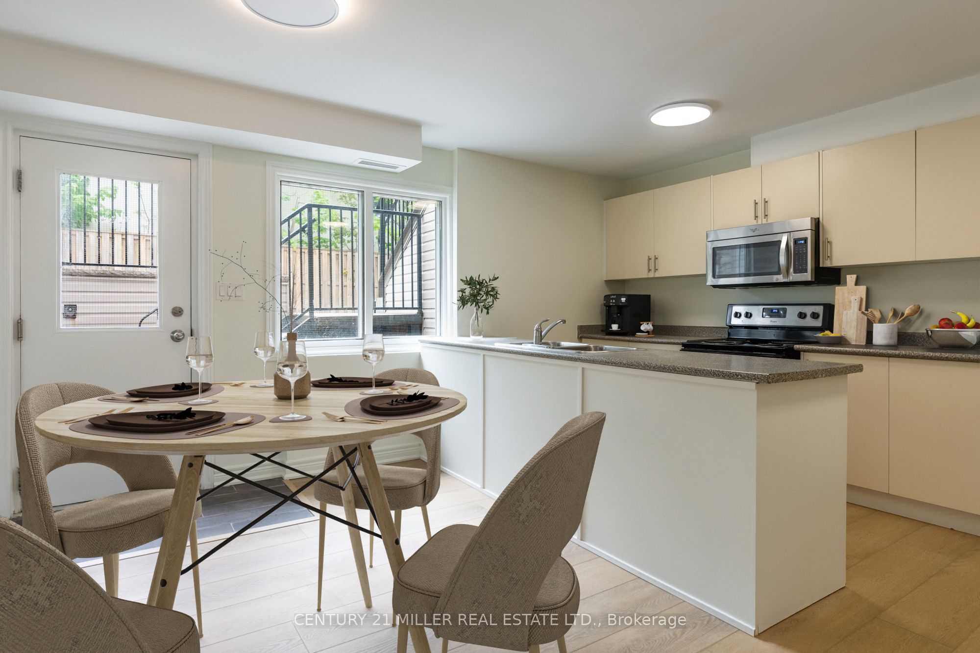 174 Bronte Street S 101