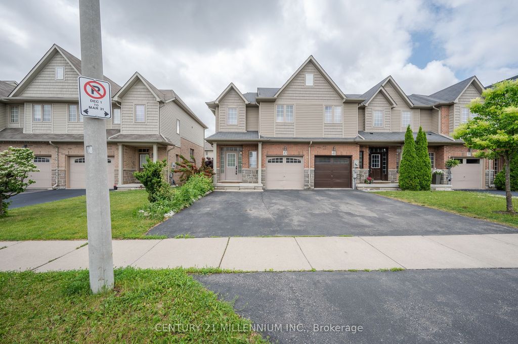 Photo of 43 Bankfield Crescent, Hamilton, ON L8J 0C1 (MLS # X12451509)