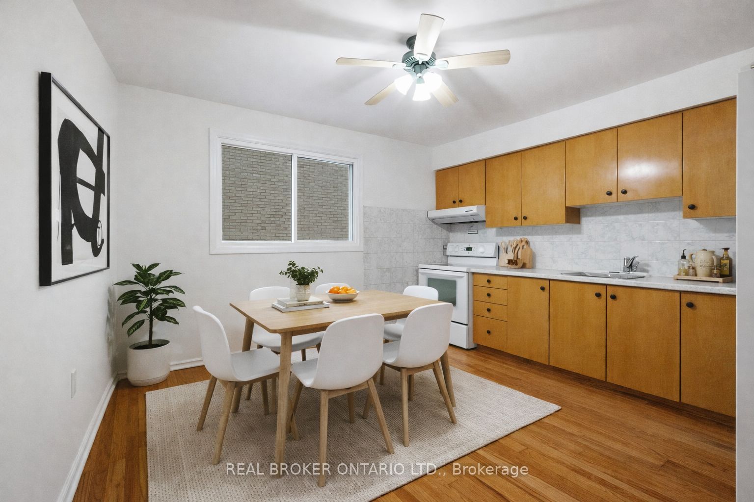 4114 Trapper Crescent