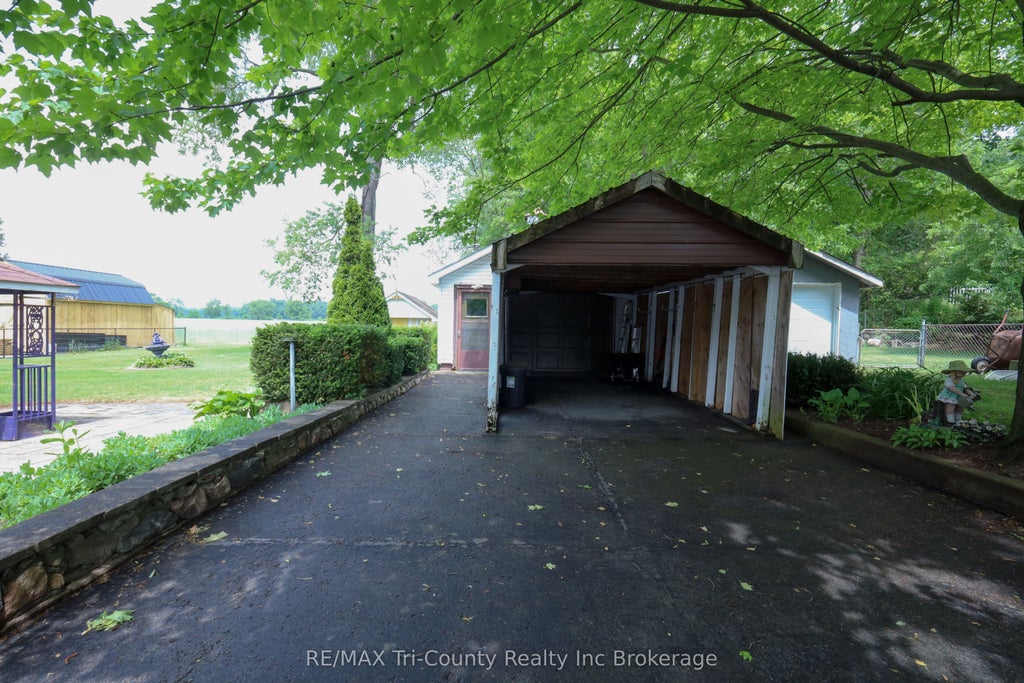 Photo of 1360 Turkey Point Road, Norfolk, ON N3Y 4X1 (MLS # X13774472)