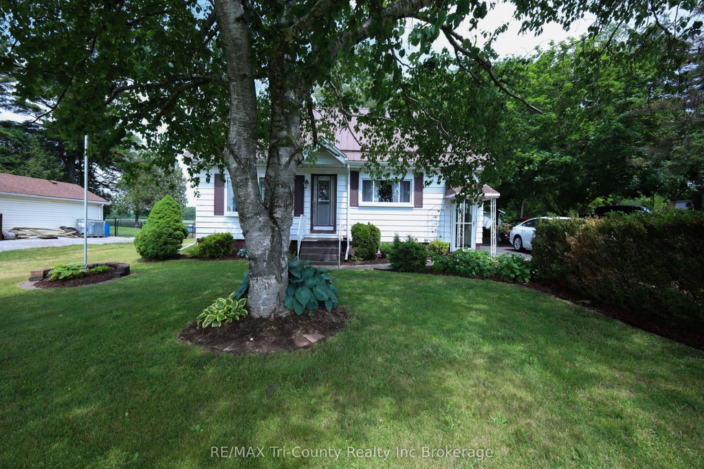Photo of 1360 Turkey Point Road, Norfolk, ON N3Y 4X1 (MLS # X13774472)
