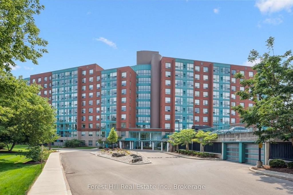 Photo of 55 Blue Springs Drive #402, Waterloo, ON N2J 4T3 (MLS # X13028086)
