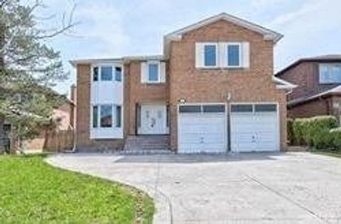 167 Lyndhurst Drive Markham ON L3T 6T8