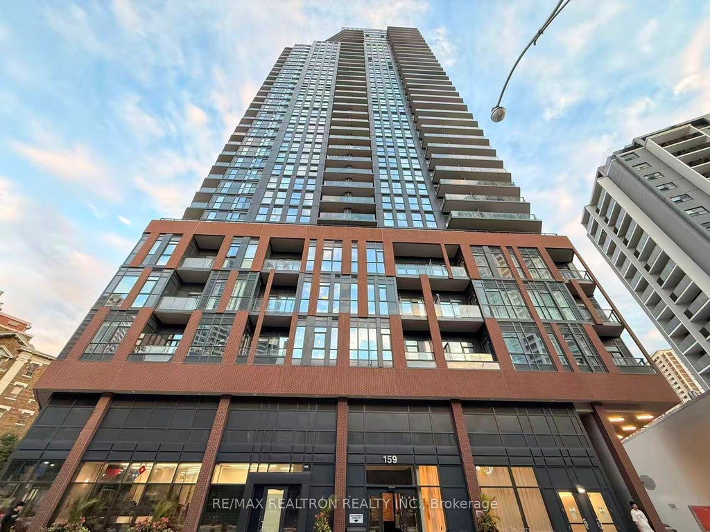 Photo of 159 Wellesley Street E #2809, Toronto, ON M4Y 0H5 (MLS # C13814920)
