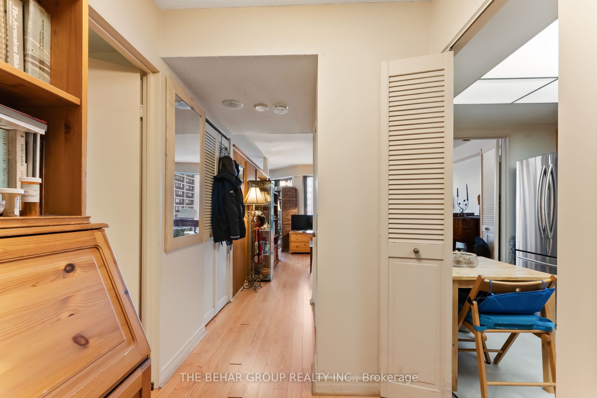 65 Harbour Square 1709