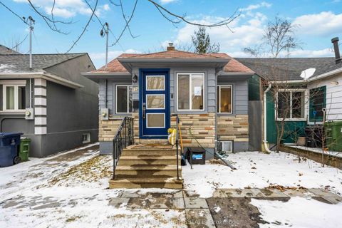 122 Twenty Second Street Toronto ON M8V 3M4