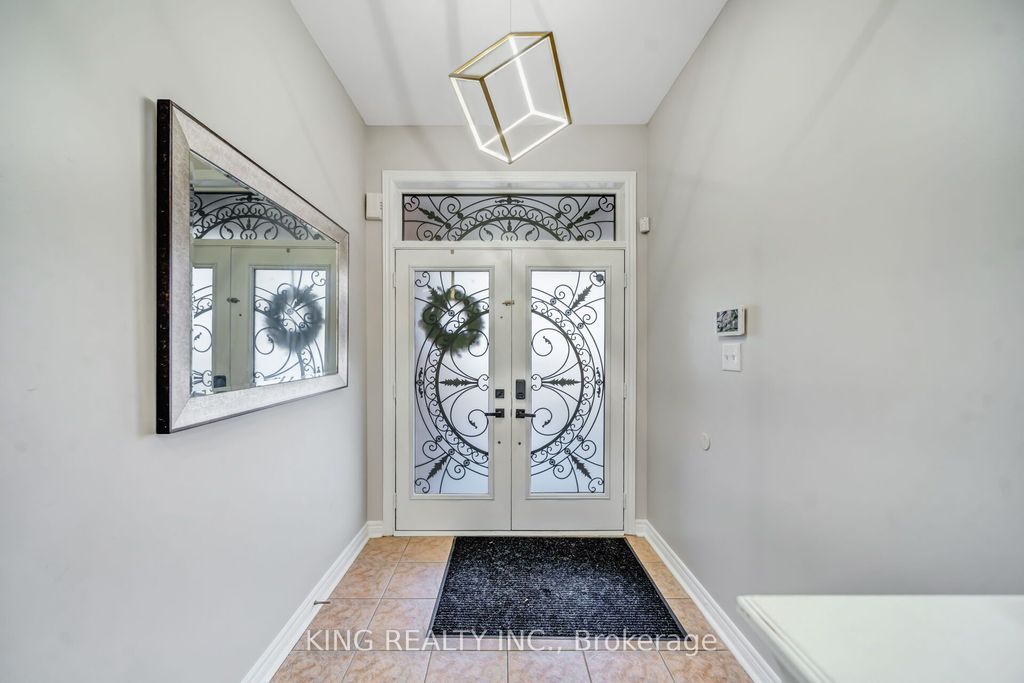 Photo of 14 Seahorse Avenue, Brampton, ON L6V 4P3 (MLS # W12631776)