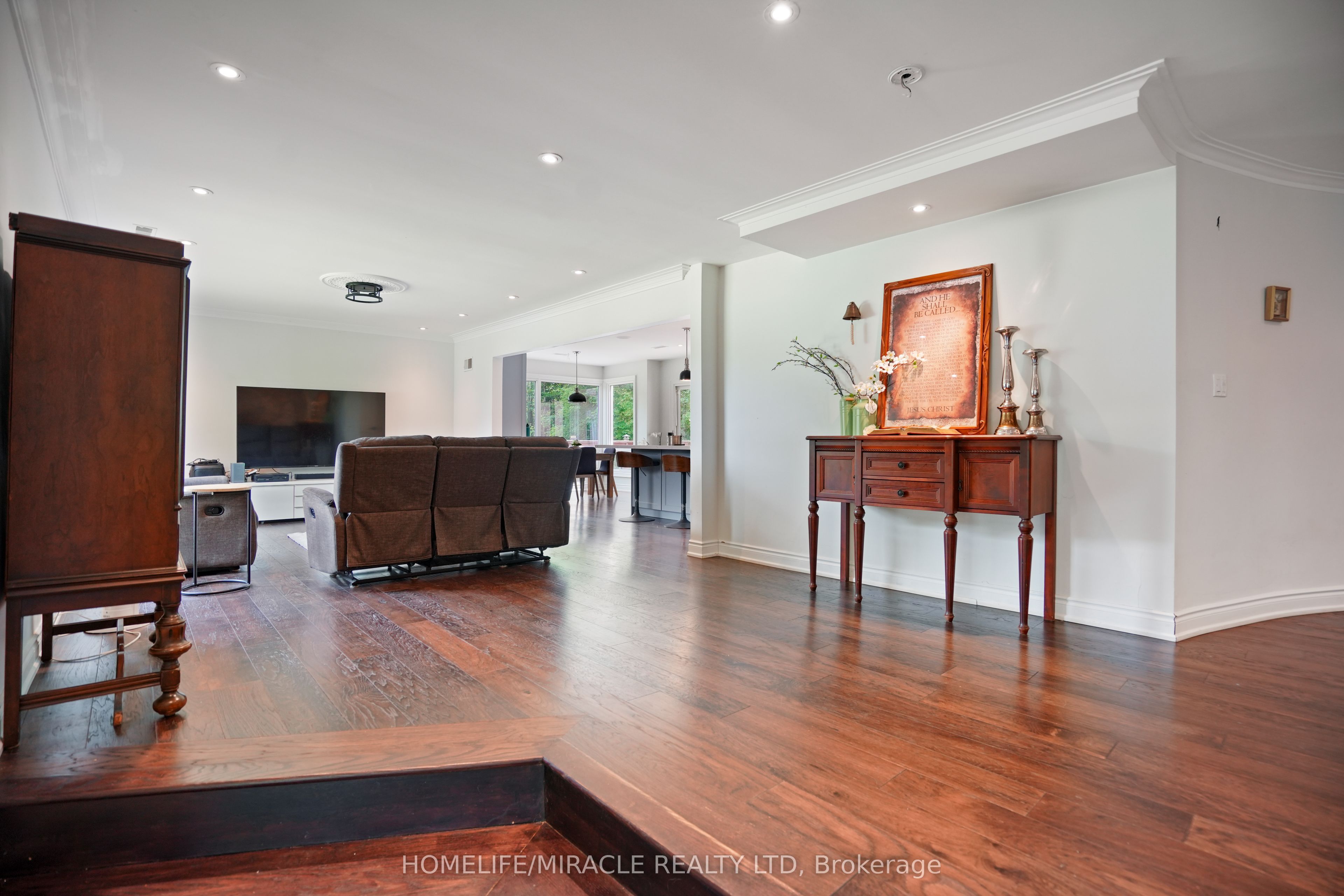 19 Tanglewood Drive