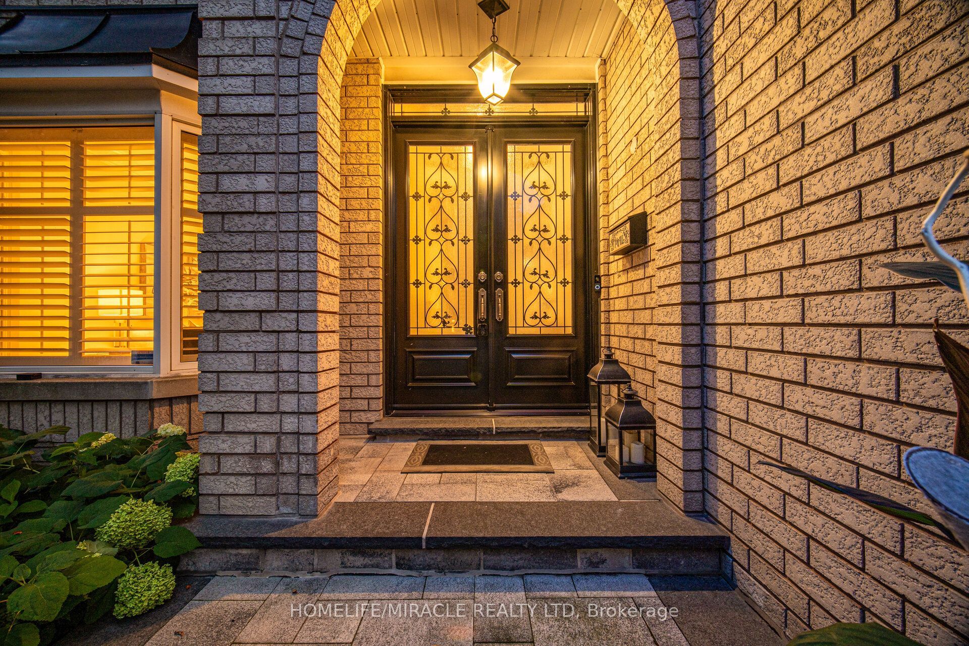 2152 Manor Hill Drive