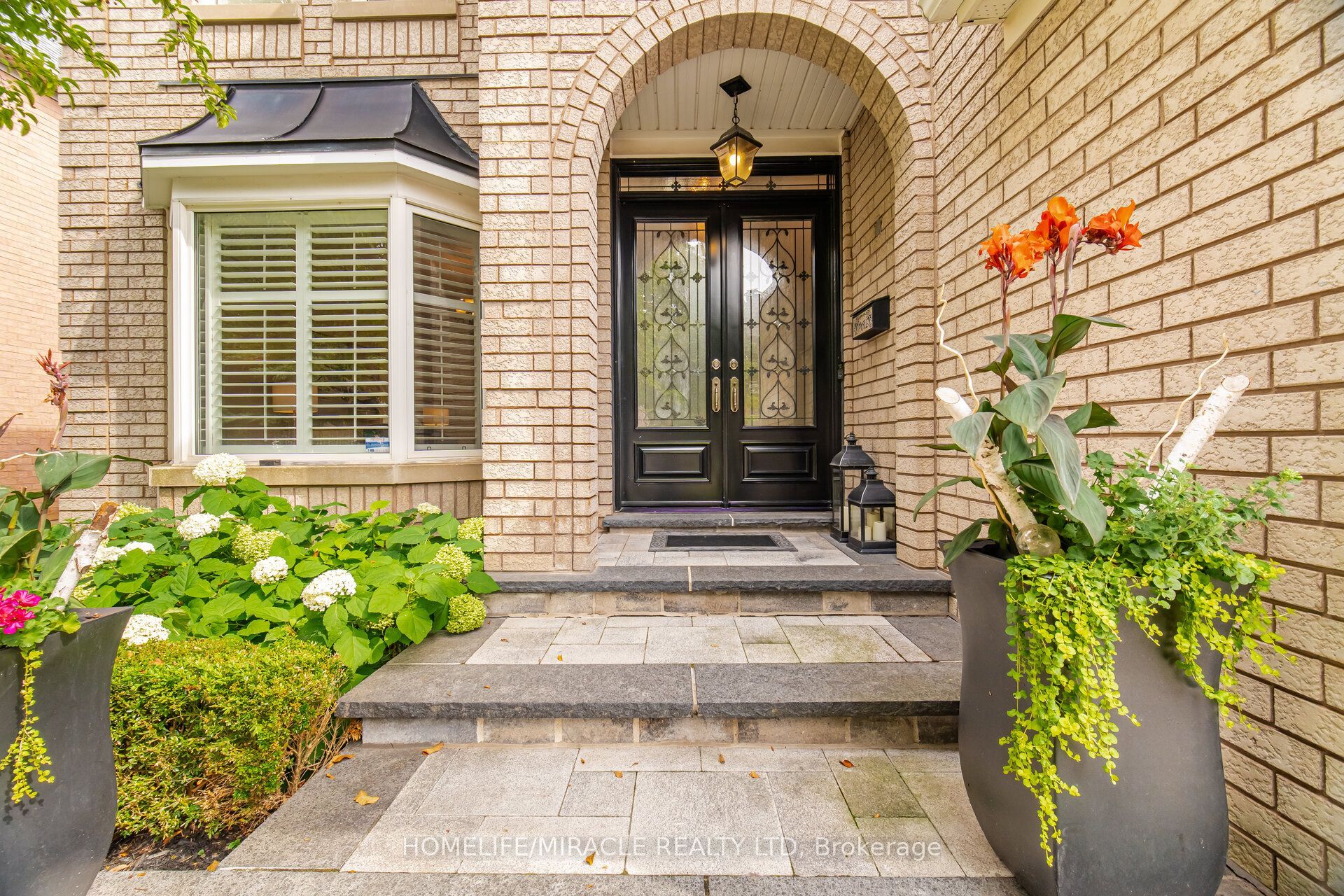 2152 Manor Hill Drive