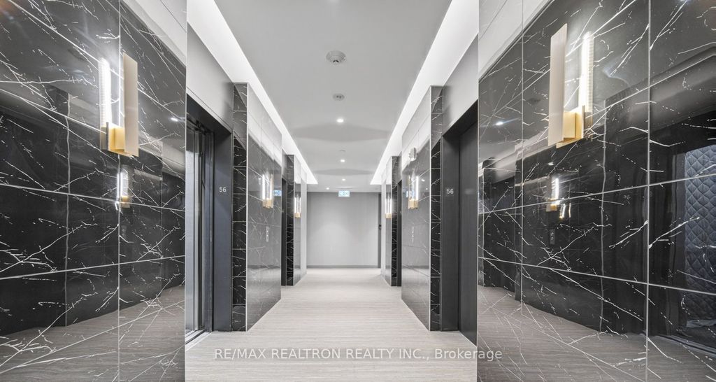 Photo of 950 Portage Parkway #5615, Vaughan, ON L4K 0J7 (MLS # N13093334)