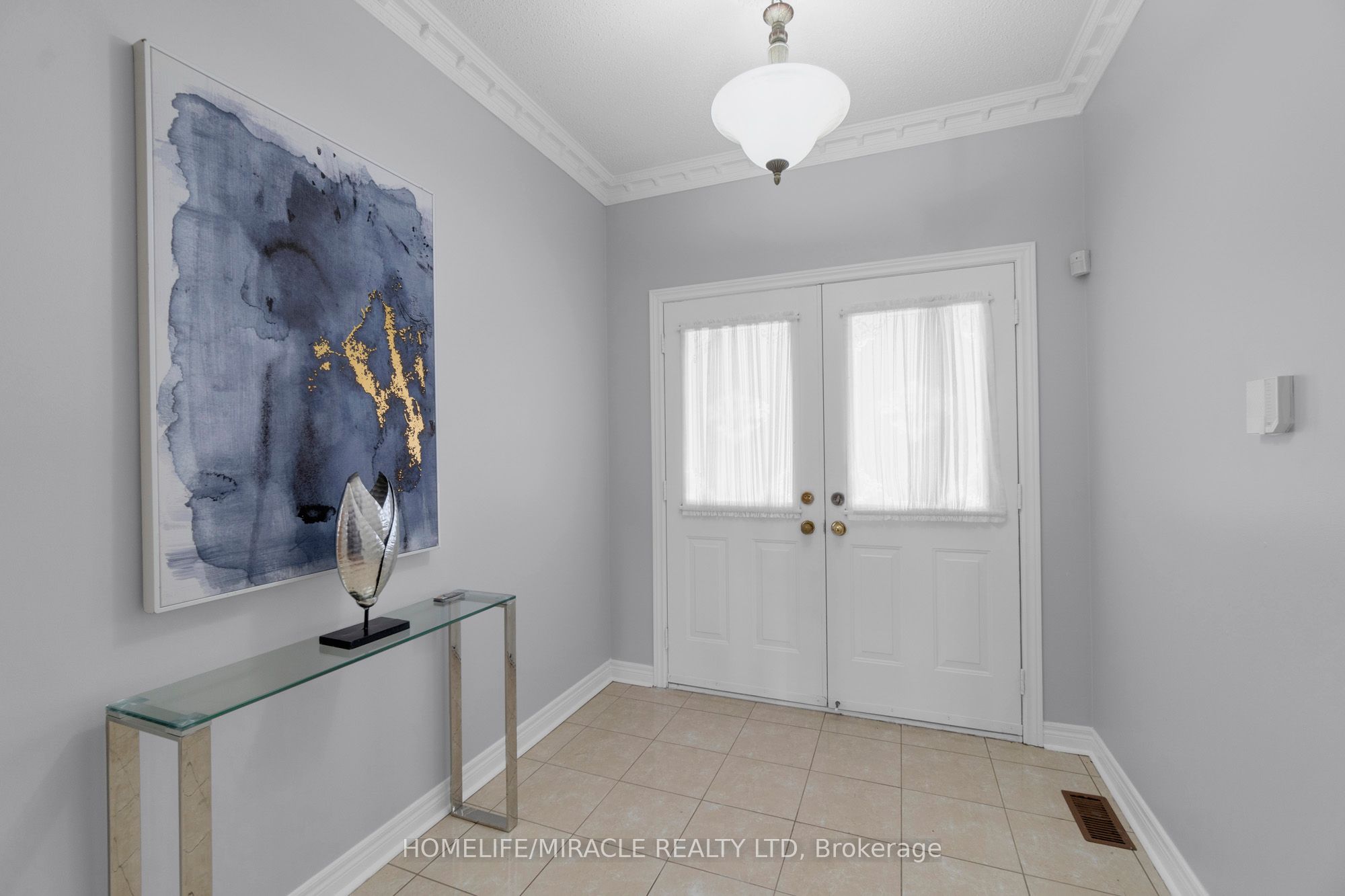 18 Hartwell Gate