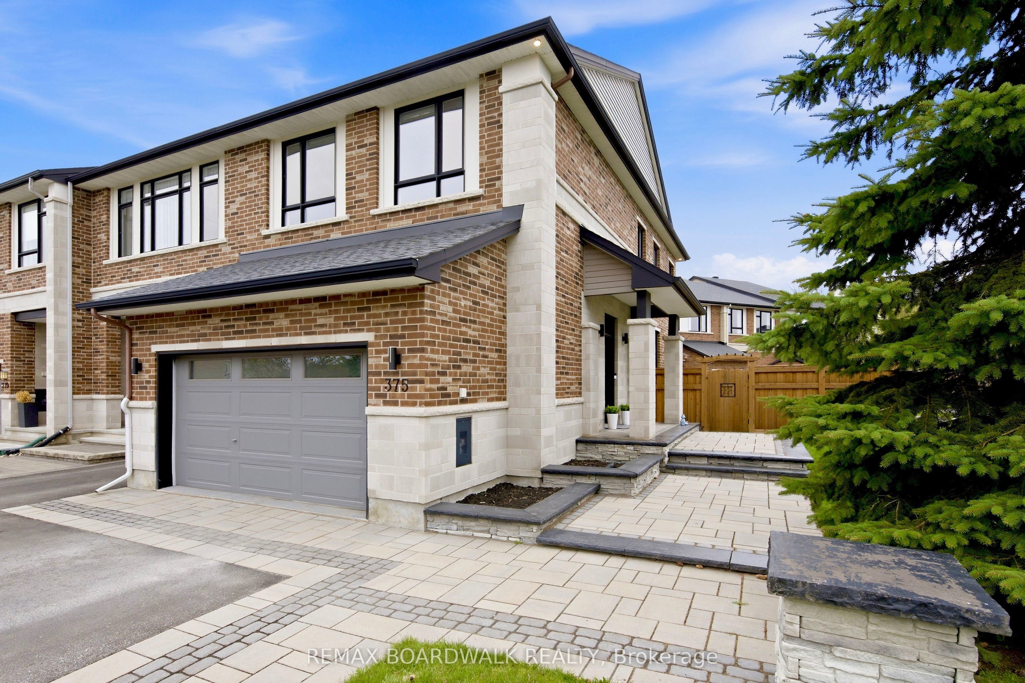 Photo 1 of 47 — 375 Cooks Mill Crescent, Blossom Park - Airport and Area, ON K1V 2N2