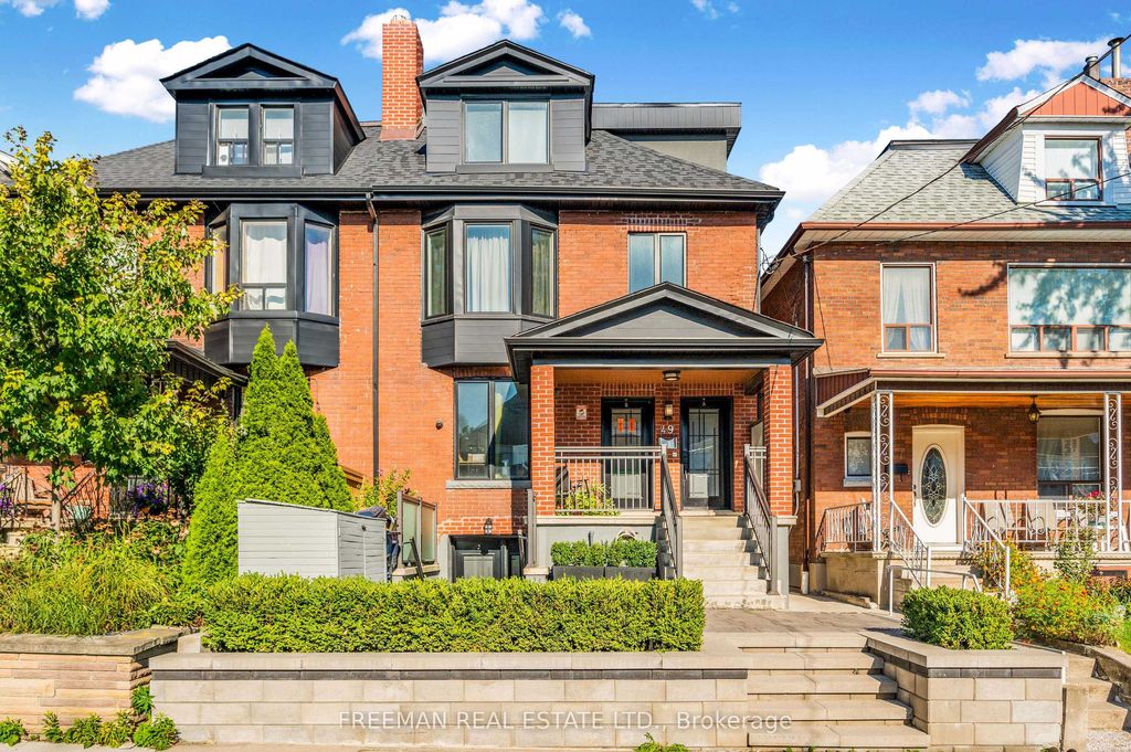 Photo of 49 Beatrice Street, Toronto, ON M6J 2T2 (MLS # C12410227)