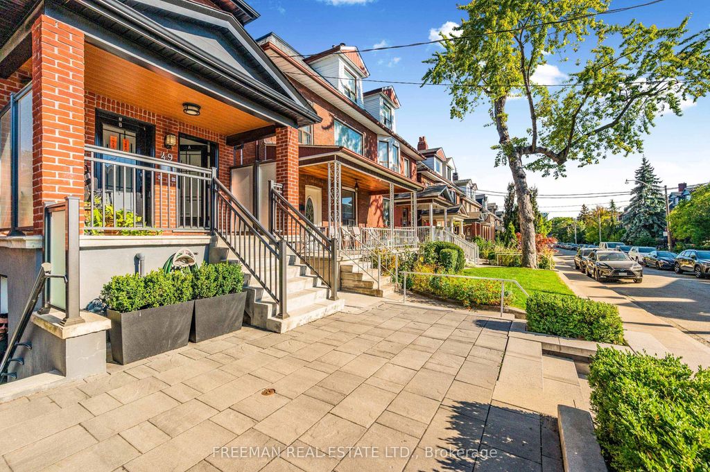 Photo of 49 Beatrice Street, Toronto, ON M6J 2T2 (MLS # C12410227)