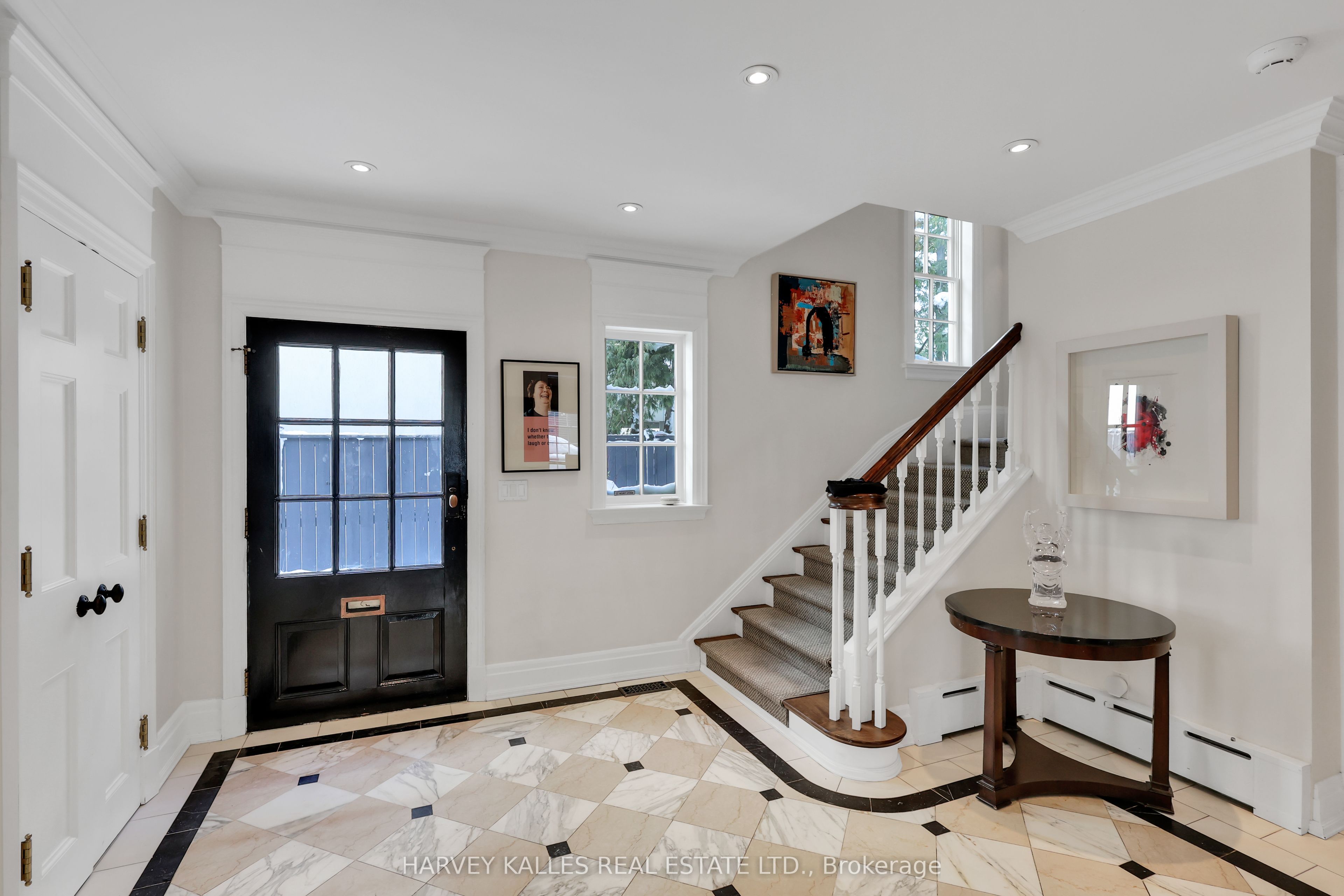 444 Russell Hill Road