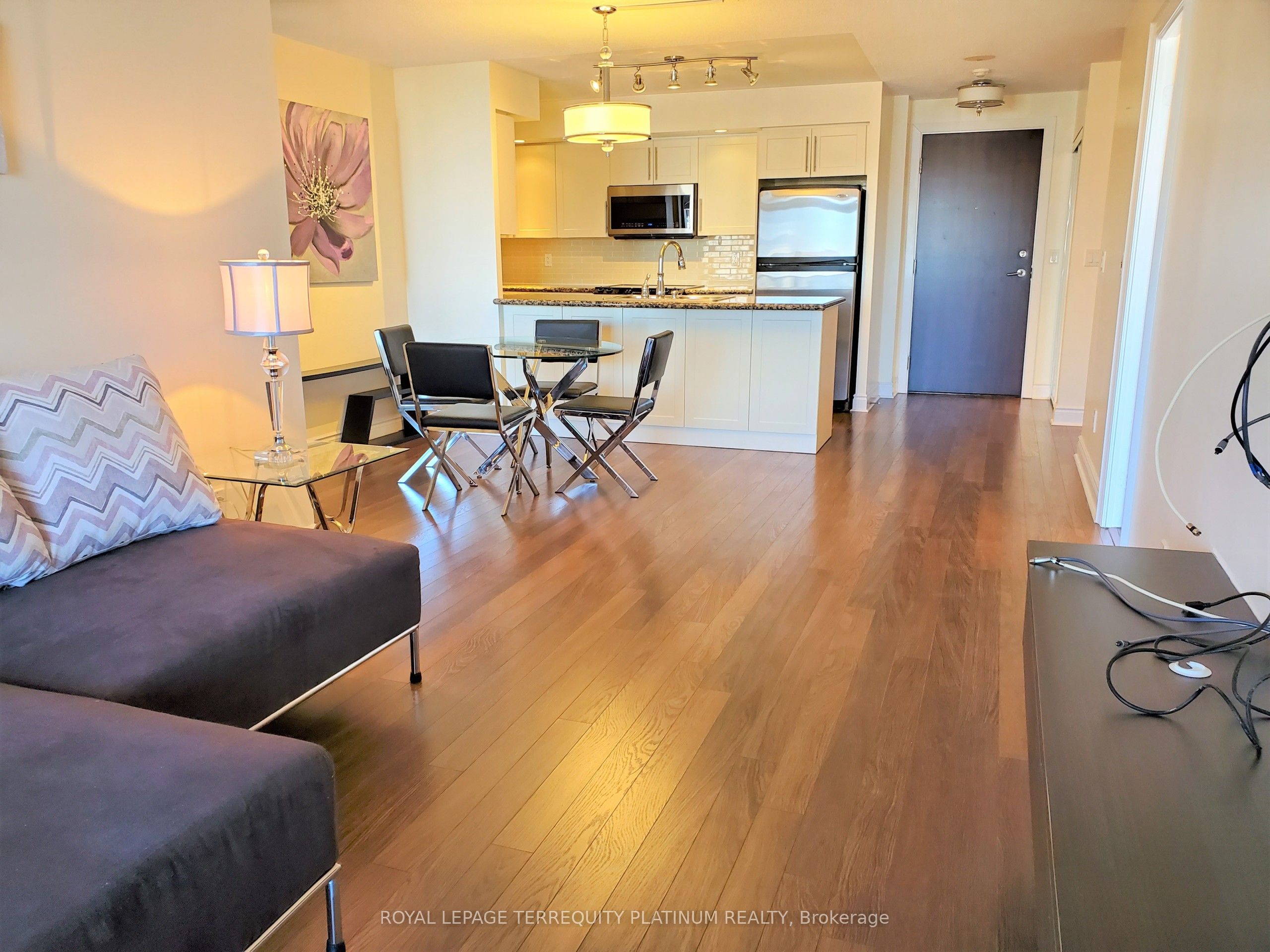 23 Cox Boulevard 1283