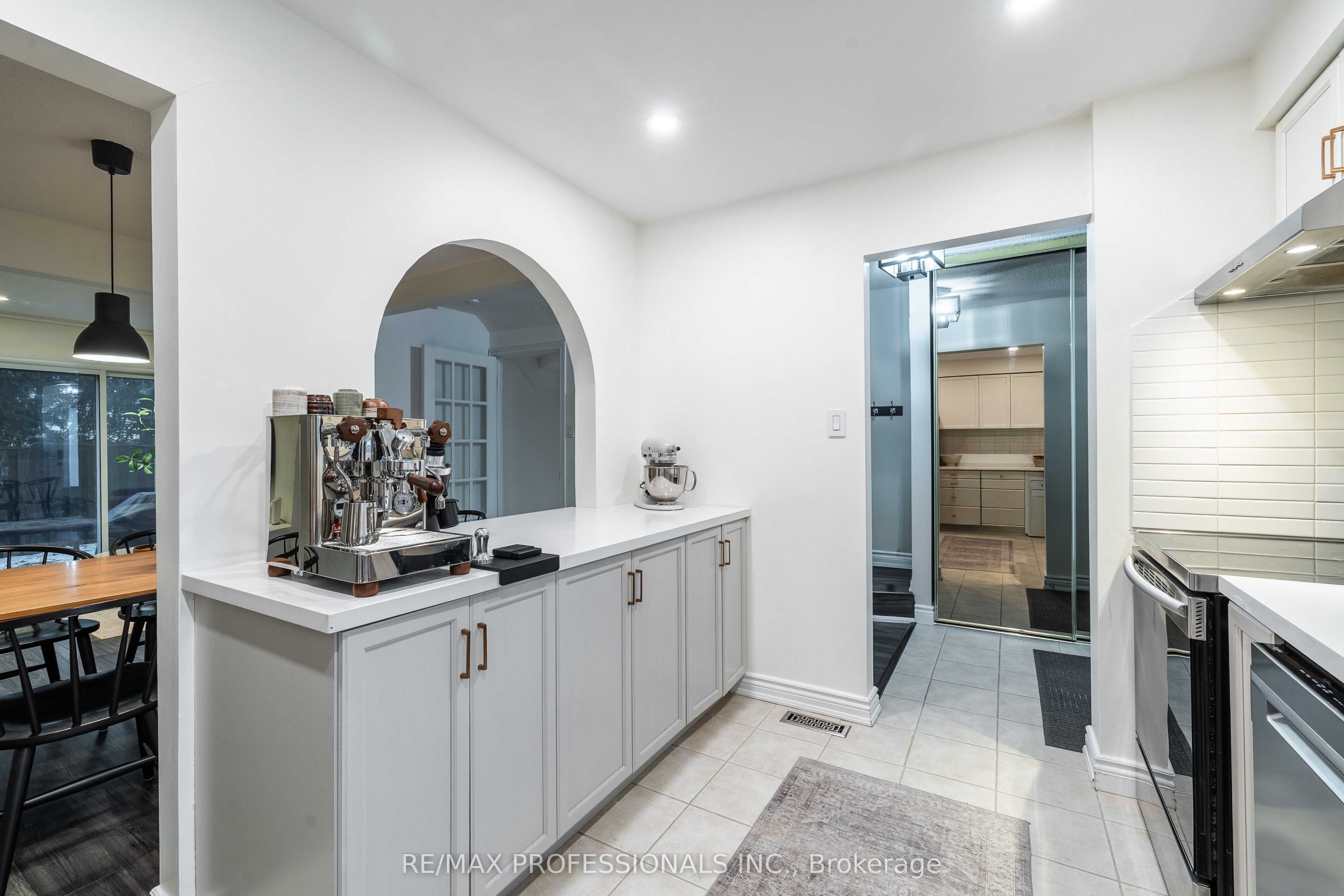 6699 Falconer Drive TH65