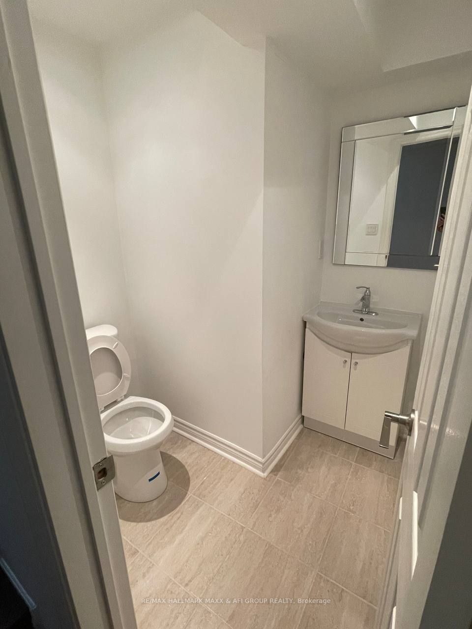 53 Froud Drive Bsmt