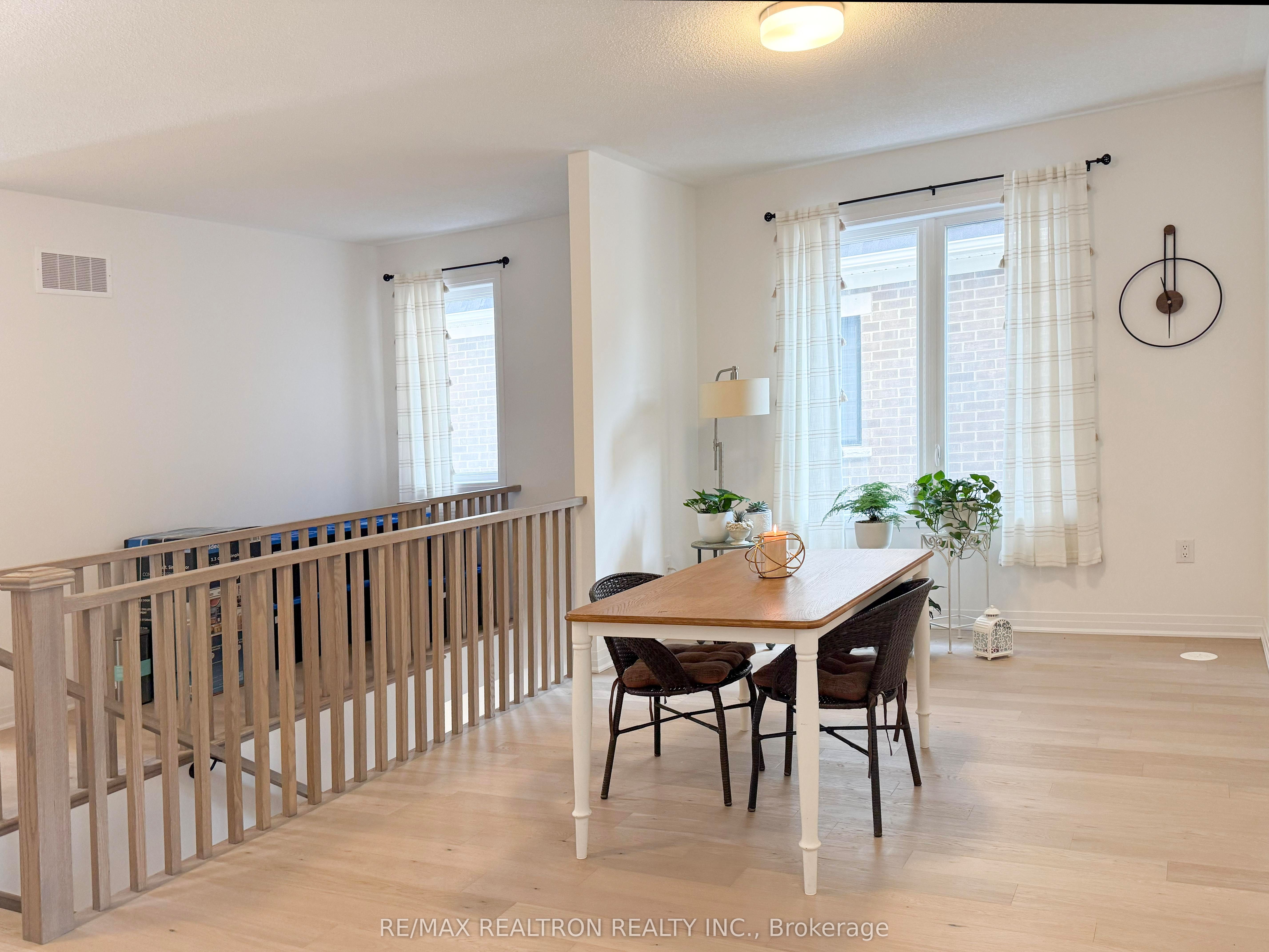 3272 Sixth Line Bedroom B