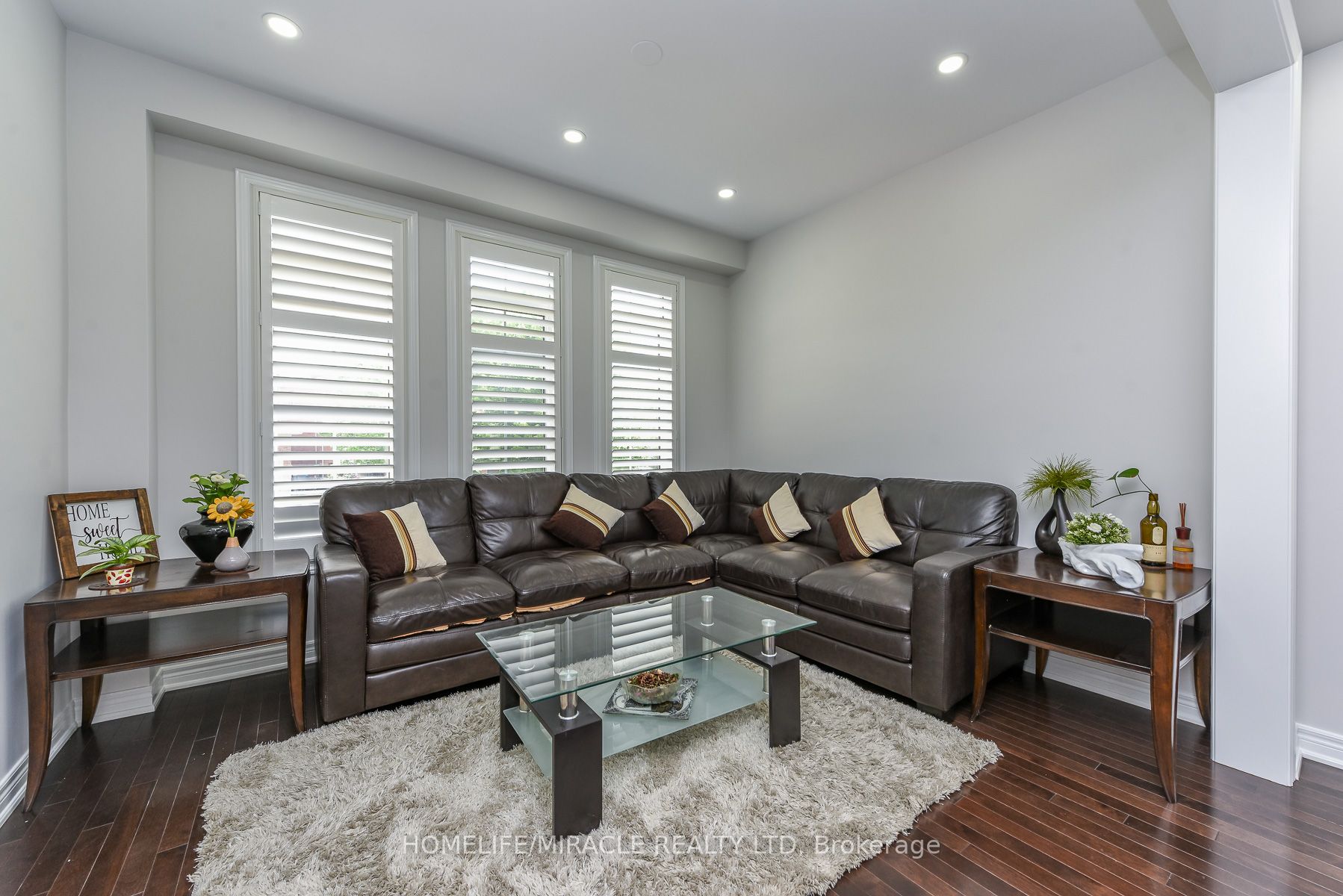 10 Danfield Court