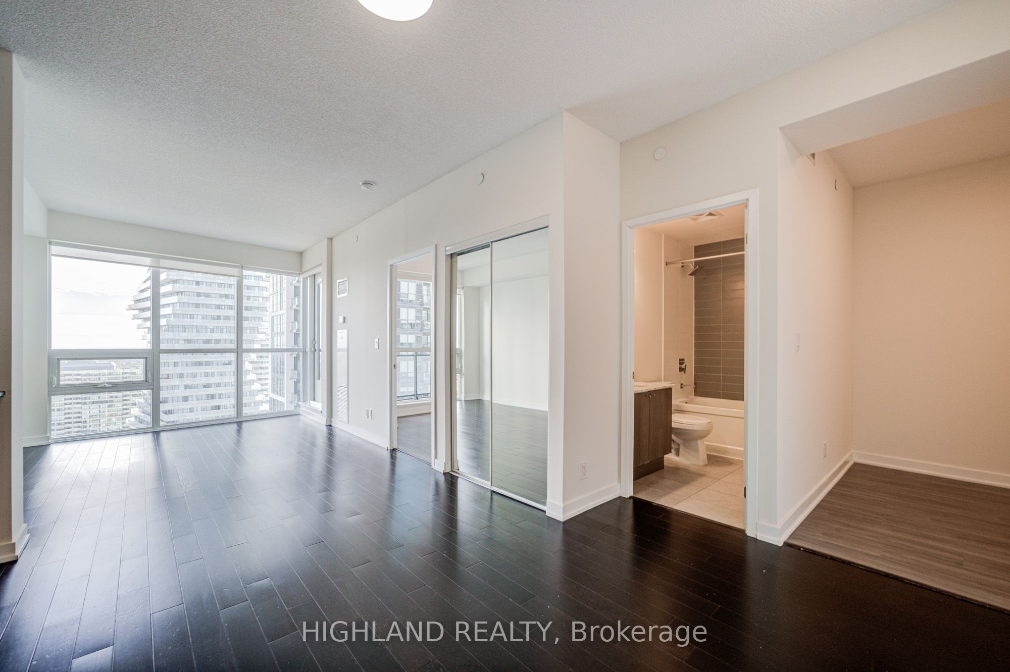 510 Curran Place 2410