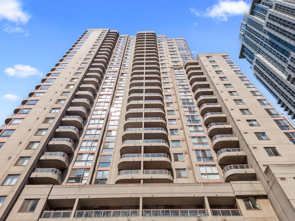 Photo of 736 Bay Street #2910, Toronto, ON M5G 2M4 (MLS # C13787390)