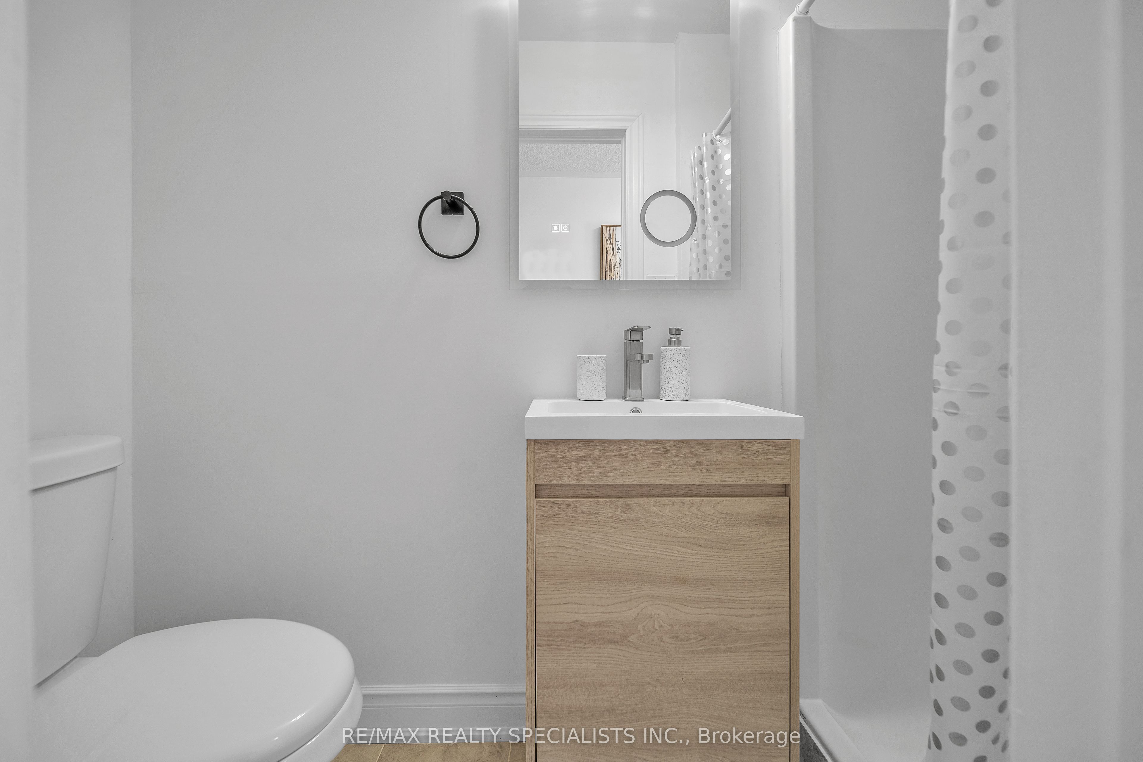 593 Rossellini Drive