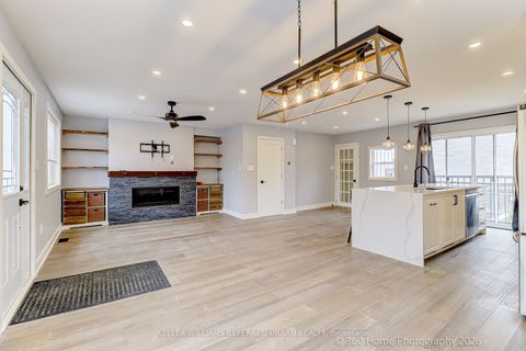 84 Foch Avenue 1 Toronto ON M8W 3X6